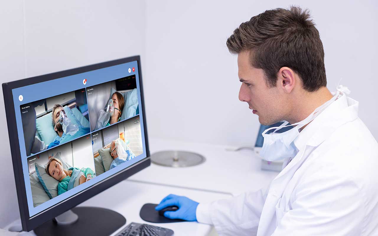 Doctor monitoring the patients through QBOX ConnectView
